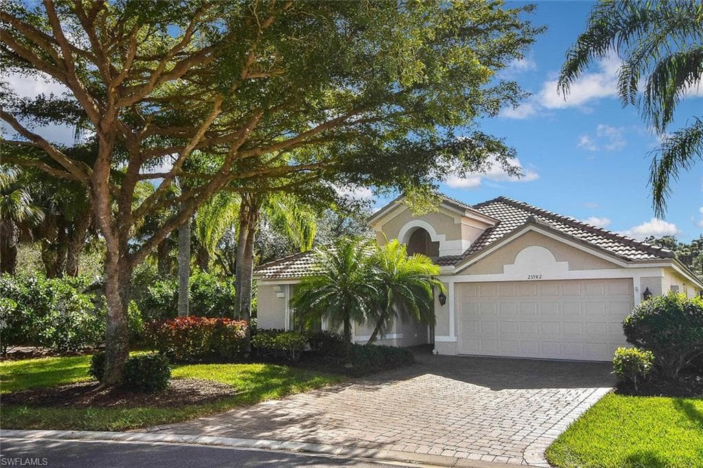 23982 Creek Branch LN ESTERO, FL 34135