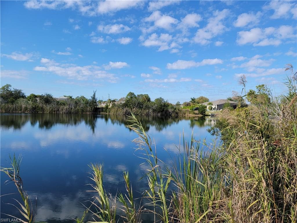 3348 NE 19th AVE CAPE CORAL, FL 33909