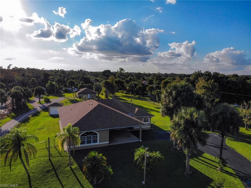 491 17th ST NW NAPLES, FL 34120