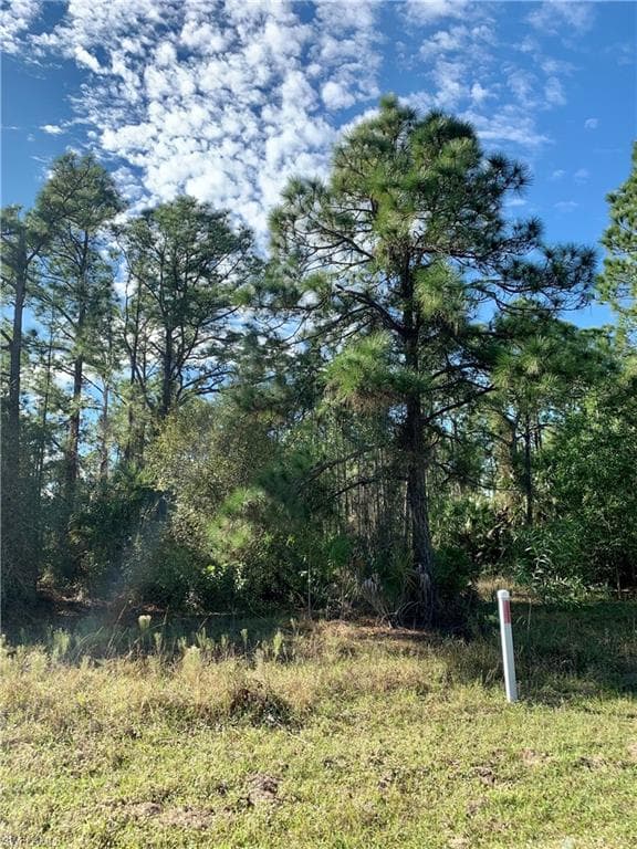 3709 Sunset RD LEHIGH ACRES, FL 33971