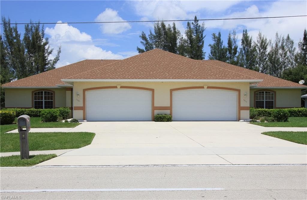 1317 Gleason PKY CAPE CORAL, FL 33914