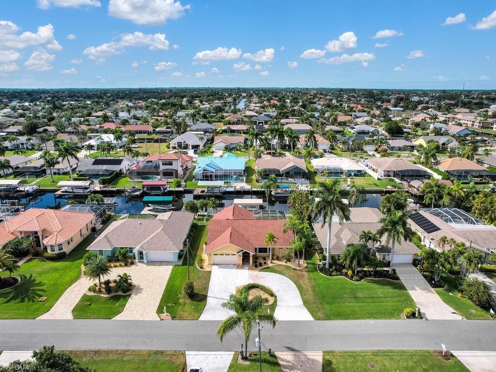 4926 SW 10th AVE CAPE CORAL, FL 33914