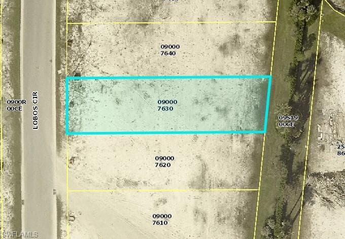 28624 Lobos CIR BONITA SPRINGS, FL 34135