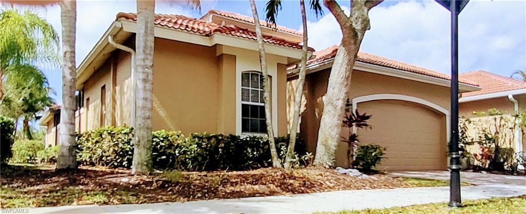 5926 Paradise CIR 2-46 NAPLES, FL 34110