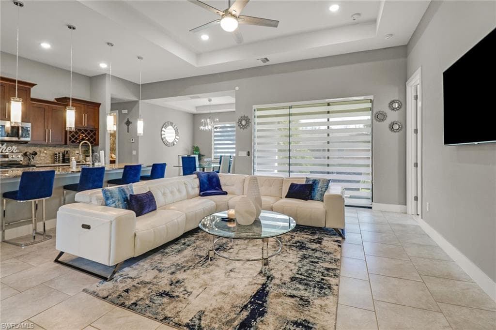 3405 8th PL CAPE CORAL, FL 33909