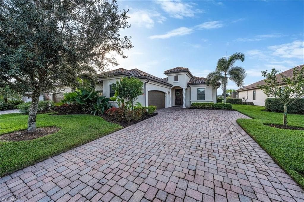12534 Fenhurst WAY NAPLES, FL 34120