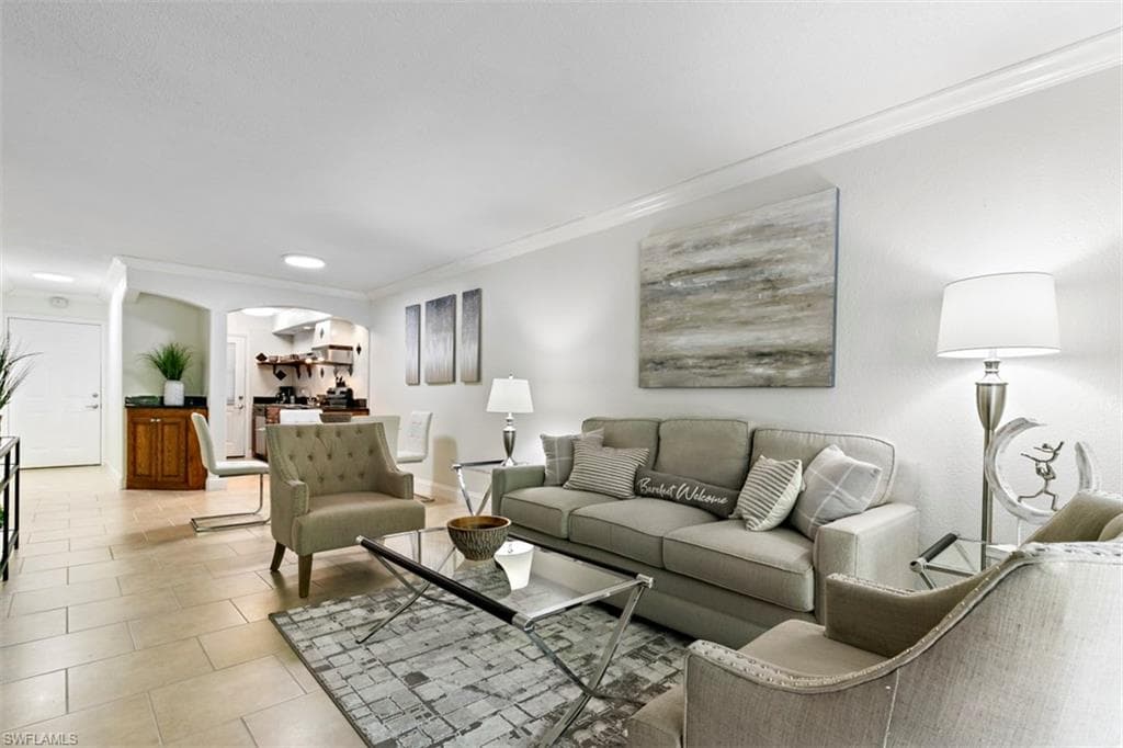 72 7th ST S 206 NAPLES, FL 34102