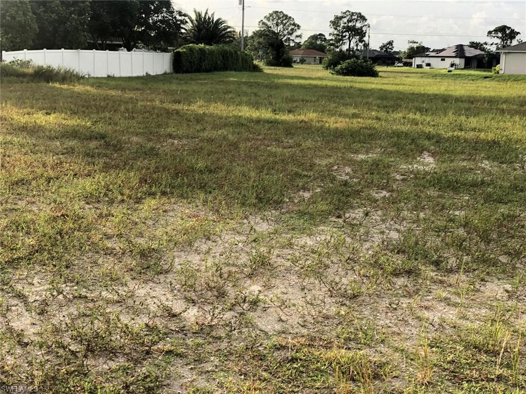 2518 El Dorado BLVD N CAPE CORAL, FL 33993