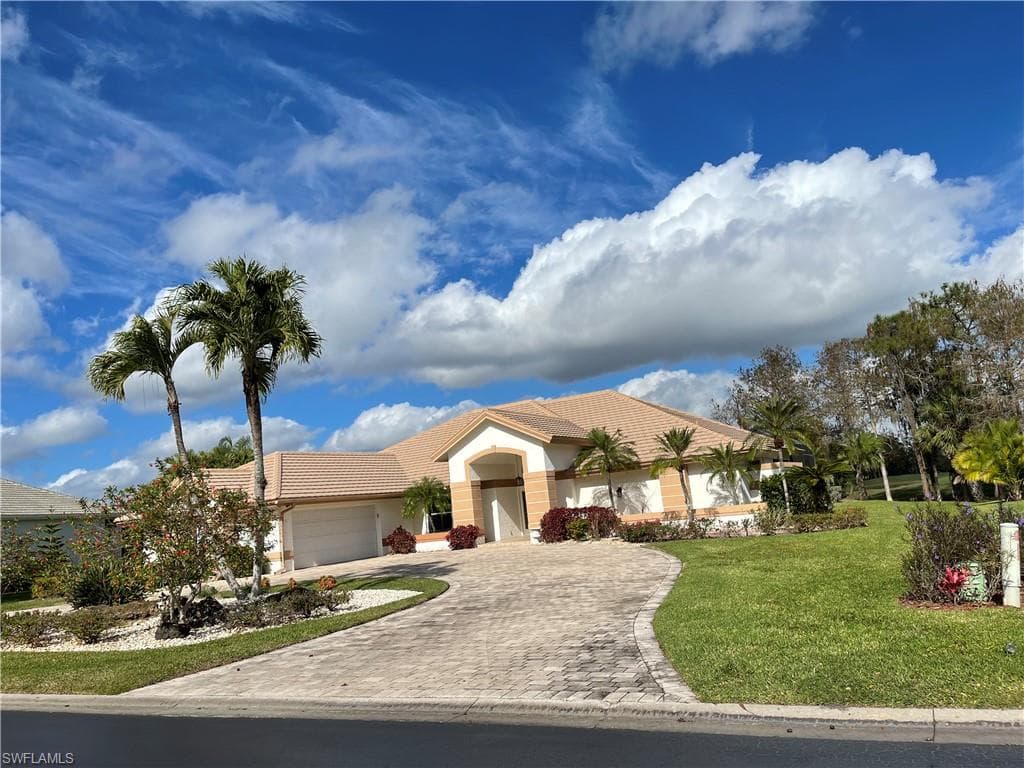 20241 Country Club DR