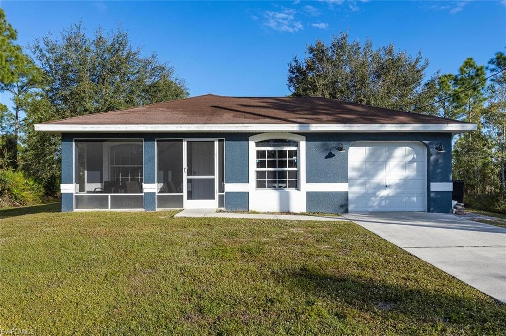 2910 33rd ST W LEHIGH ACRES, FL 33971