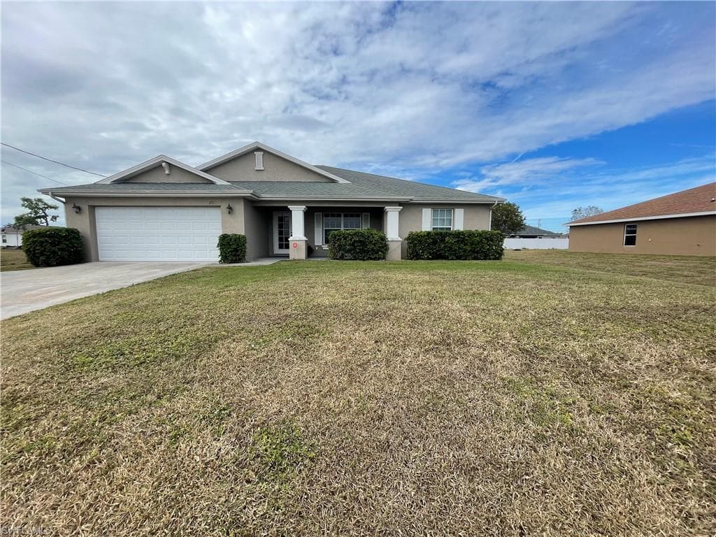 2300 Nelson RD N CAPE CORAL, FL 33993