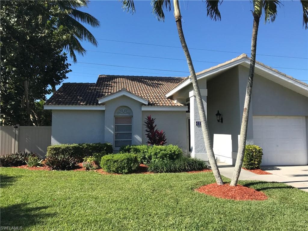 1131 Jardin DR NAPLES, FL 34104