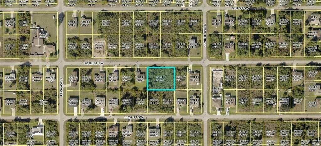 2607 10th ST SW LEHIGH ACRES, FL 33976