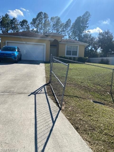 2521 40th ST W LEHIGH ACRES, FL 33971