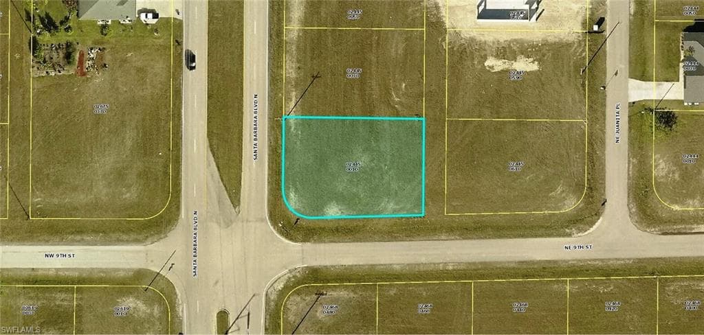 901 Santa Barbara BLVD N CAPE CORAL, FL 33993