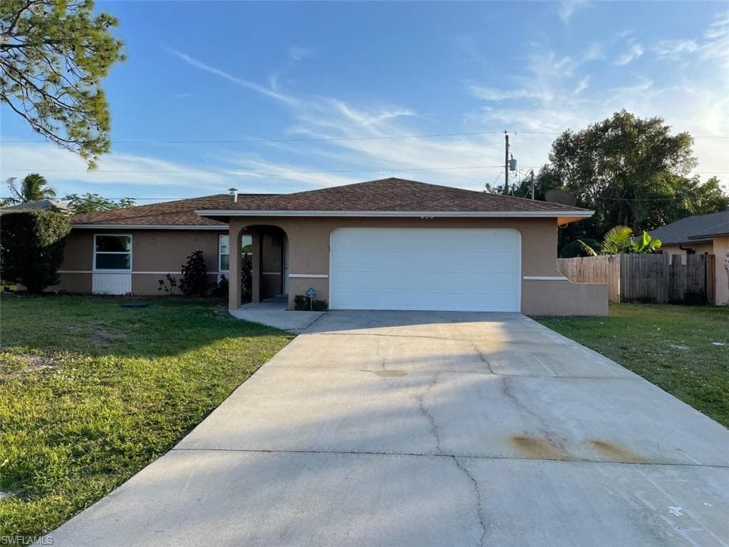8040 New Jersey BLVD FORT MYERS, FL 33967