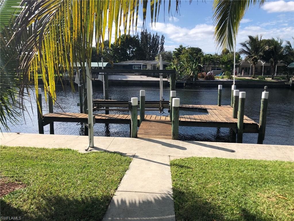 2231 Havana AVE FORT MYERS, FL 33905
