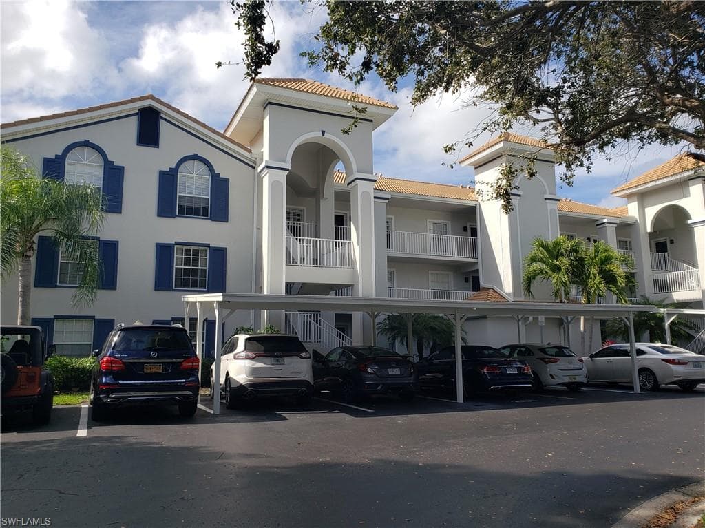 480 Bermuda Cove WAY 1-302 NAPLES, FL 34110