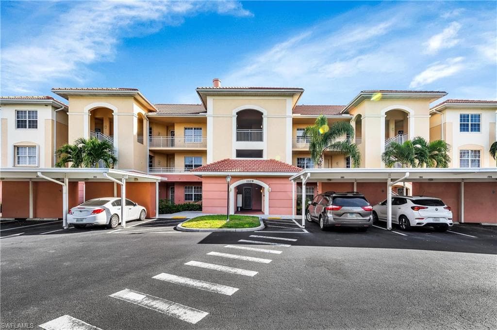 1109 Van Loon Commons CIR 103 CAPE CORAL, FL 33909