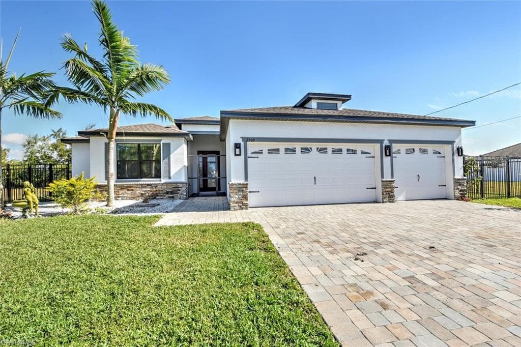2509 SW 21st AVE CAPE CORAL, FL 33914