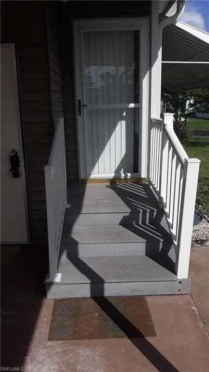 117 Torch TER NORTH FORT MYERS, FL 33917