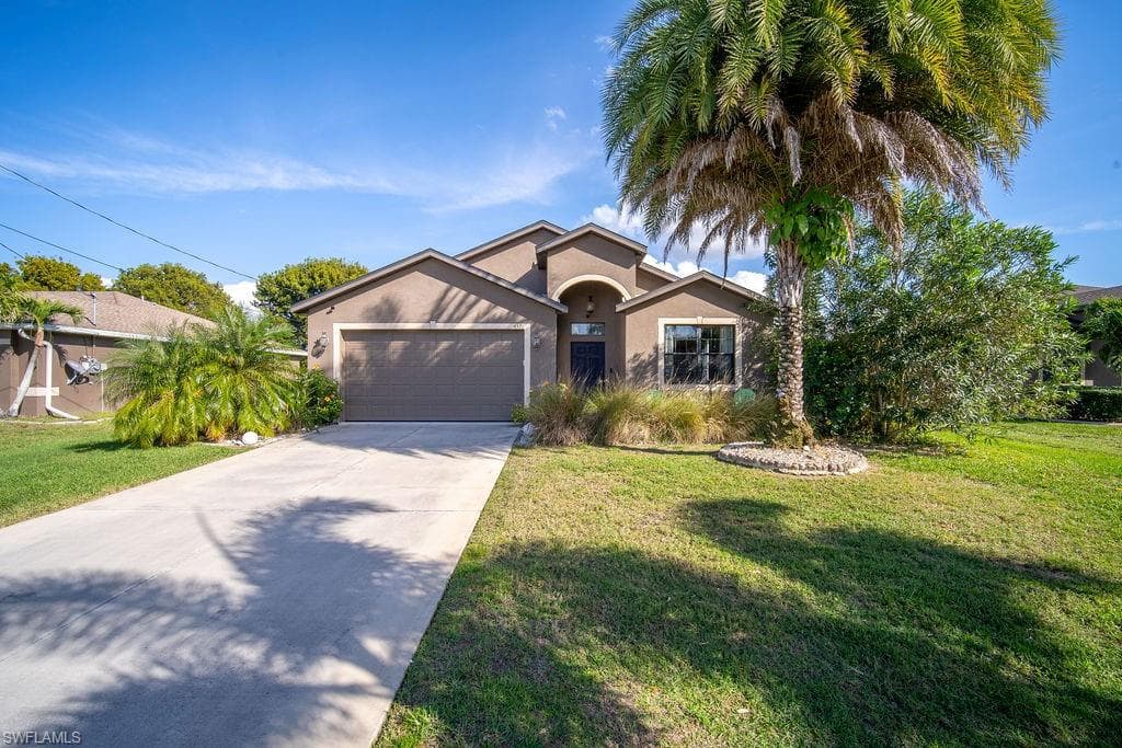 4521 10th AVE CAPE CORAL, FL 33914