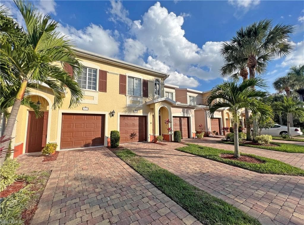 20260 Estero Gardens CIR 205 ESTERO, FL 33928
