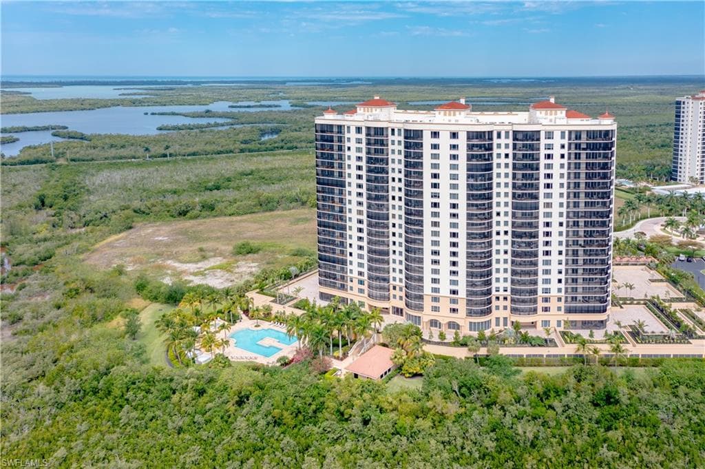 1050 Borghese LN 1205 NAPLES, FL 34114