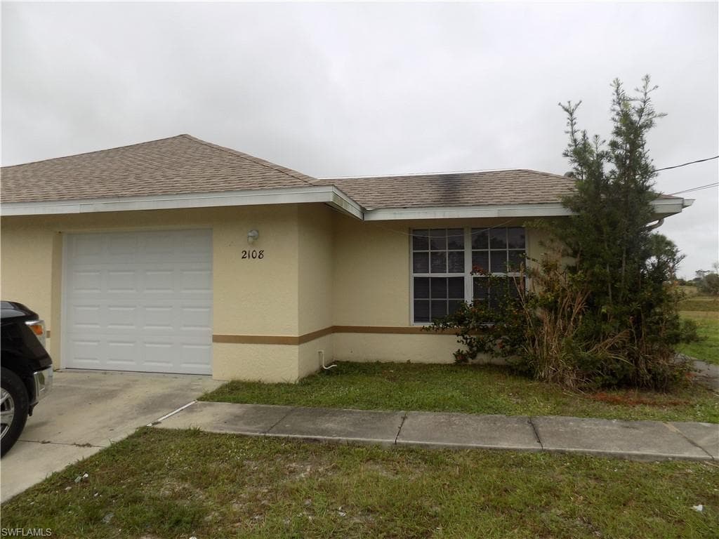 2108 Leda AVE S LEHIGH ACRES, FL 33973