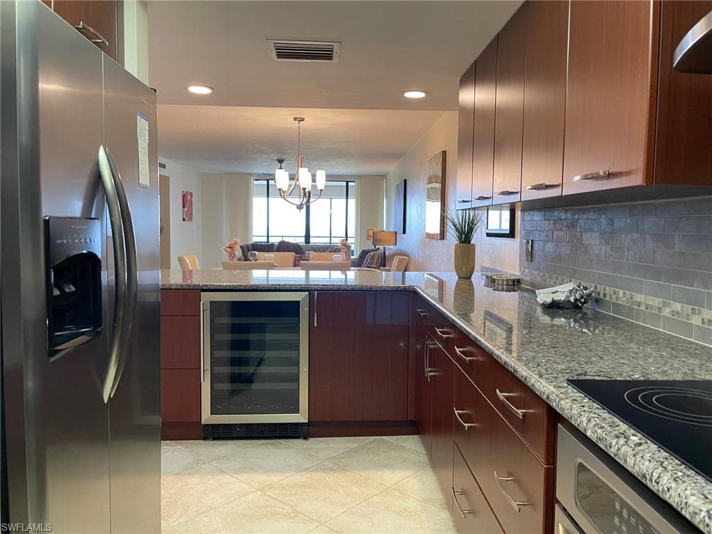 5260 S Landings DR 1402 FORT MYERS, FL 33919