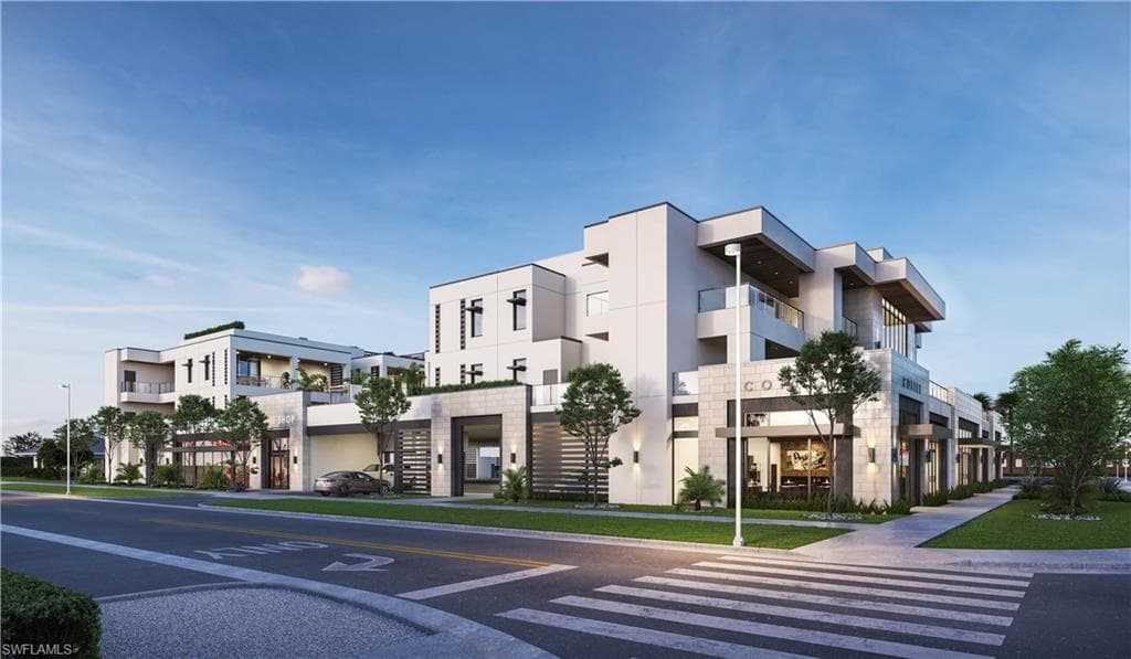 82 9th ST S 303 NAPLES, FL 34102