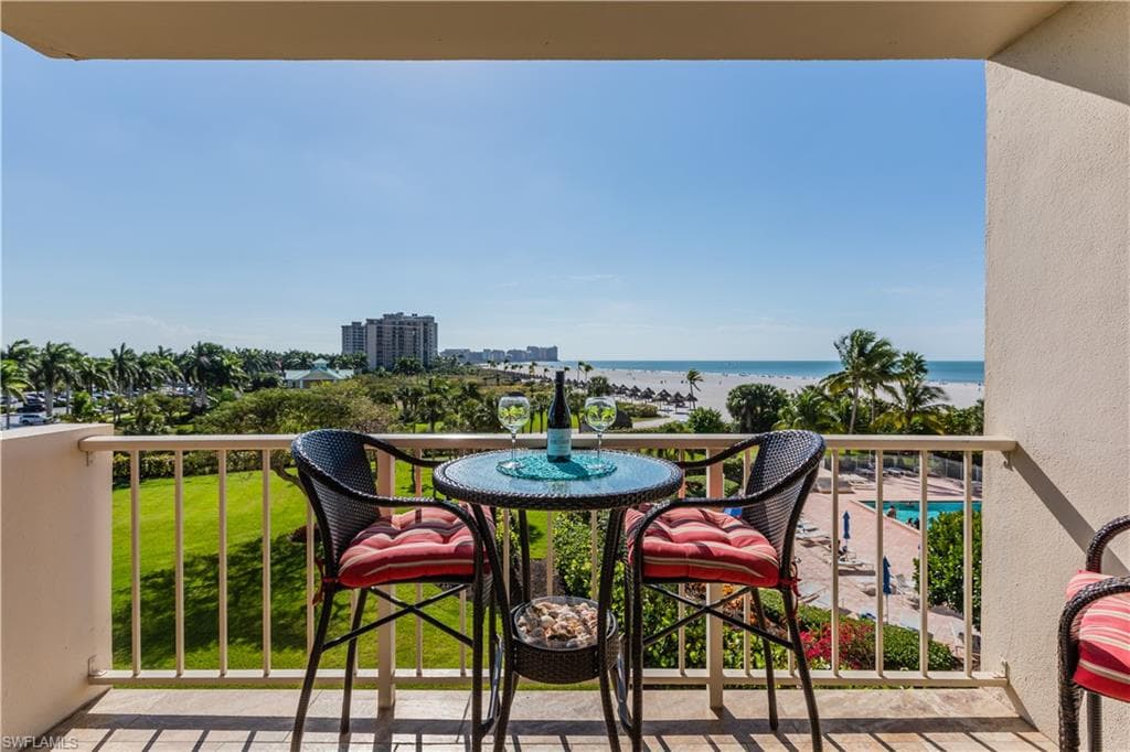 58 Collier BLVD 403 MARCO ISLAND, FL 34145