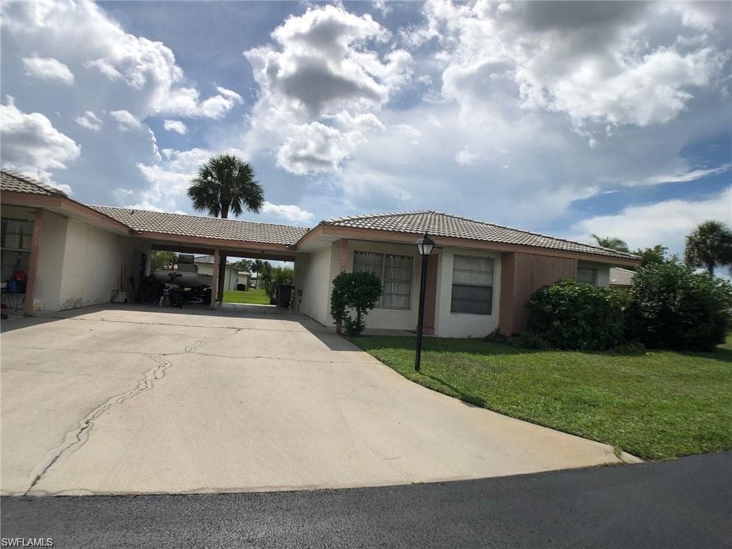 235 Beth Stacey BLVD LEHIGH ACRES, FL 33936