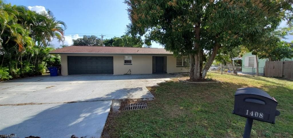 1408 Charles CT S FORT MYERS, FL 33919