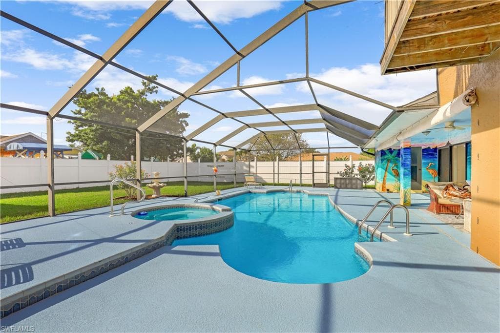 432 SW 39th ST CAPE CORAL, FL 33914