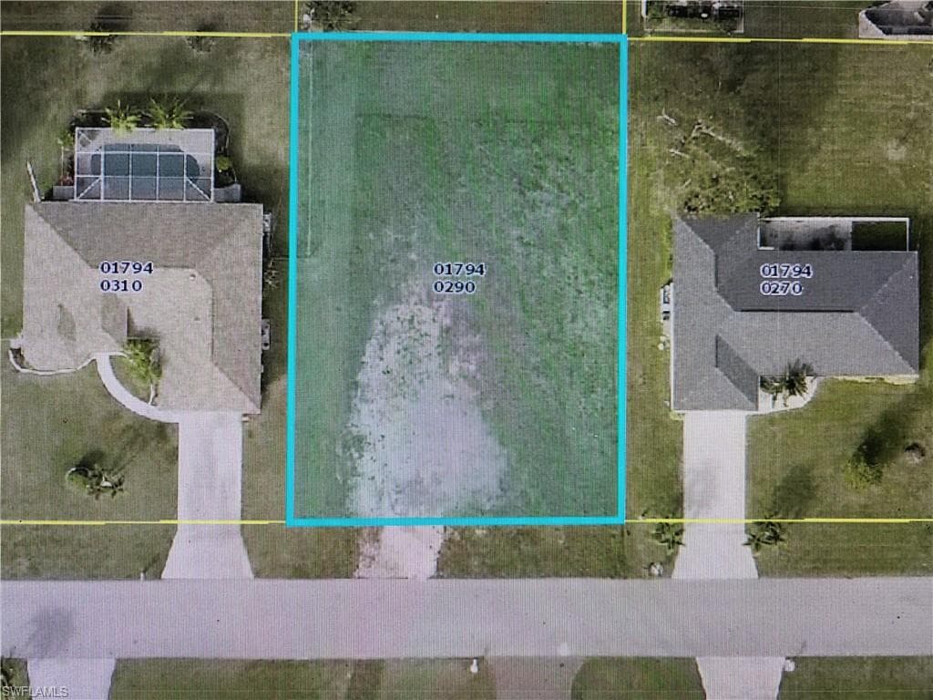 209 SW 39th ST CAPE CORAL, FL 33914