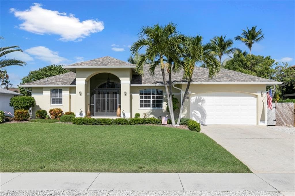 1550 Honeysuckle AVE MARCO ISLAND, FL 34145