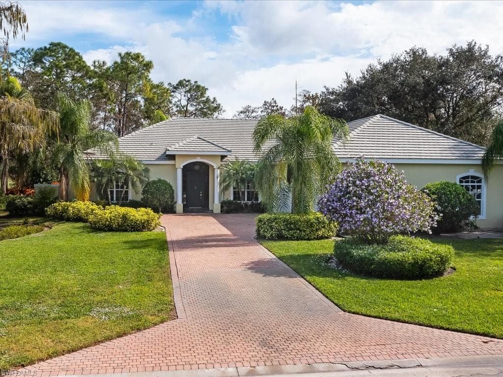 12924 Pond Apple DR W NAPLES, FL 34119