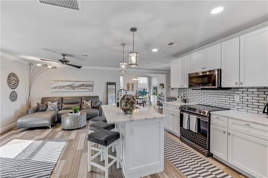 24566 Redfish ST BONITA SPRINGS, FL 34134