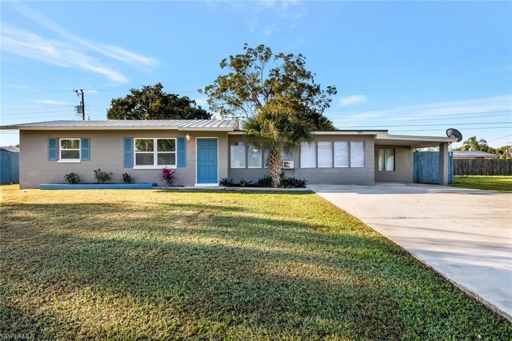 204 Jasmine RD