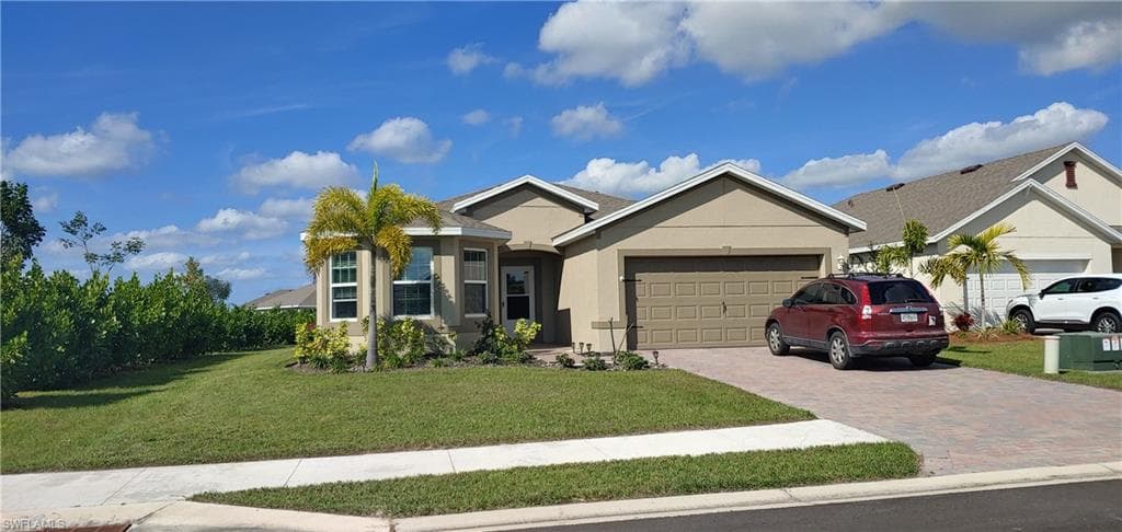 2800 Zaragoza CT CAPE CORAL, FL 33909