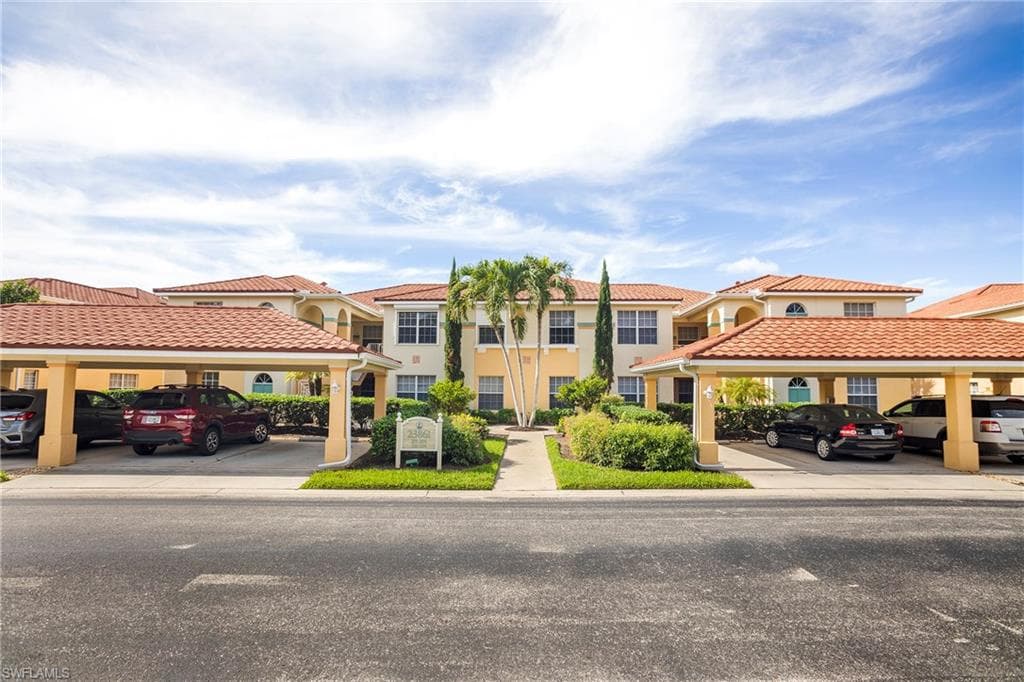 23861 Costa Del Sol 101 ESTERO, FL 34135