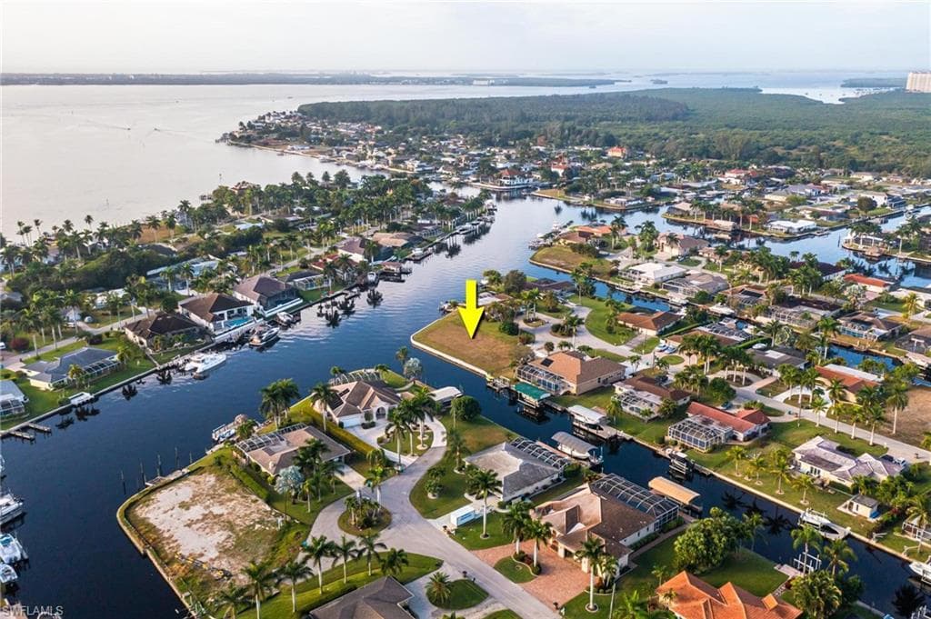 5346 Baypoint CT CAPE CORAL, FL 33904