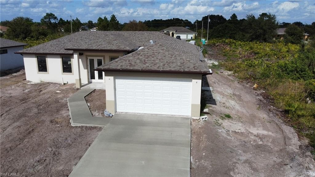 2512 13th ST SW LEHIGH ACRES, FL 33976