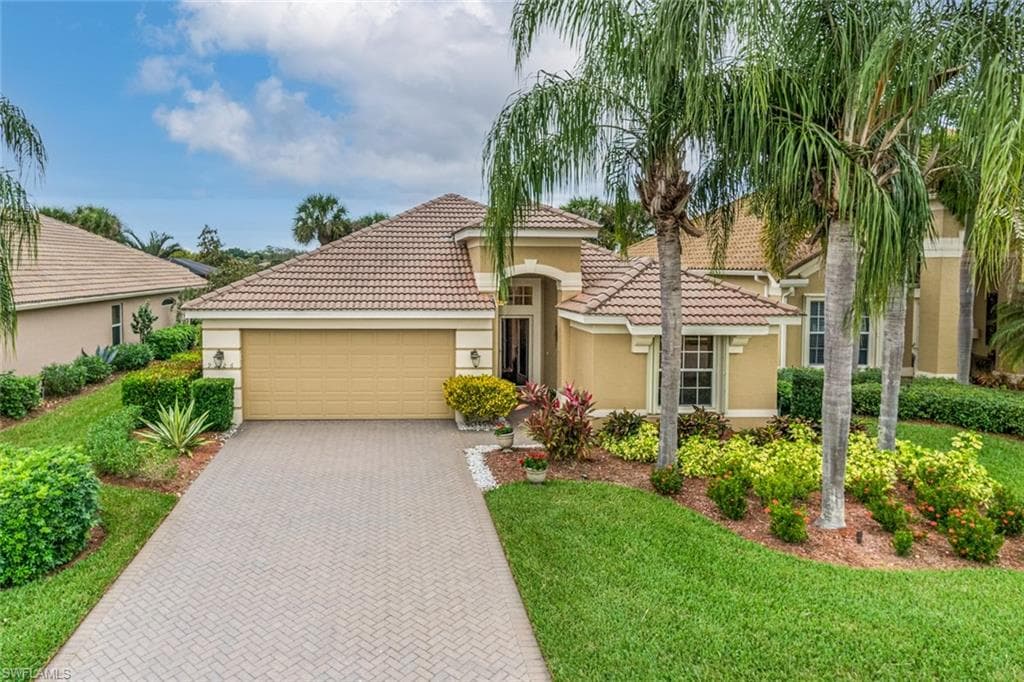 9226 Independence WAY FORT MYERS, FL 33913