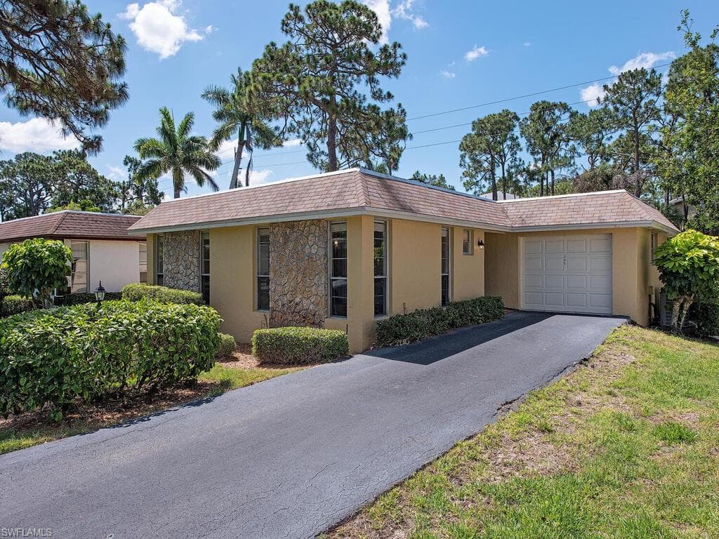 345 Carnaby CT 57 NAPLES, FL 34112