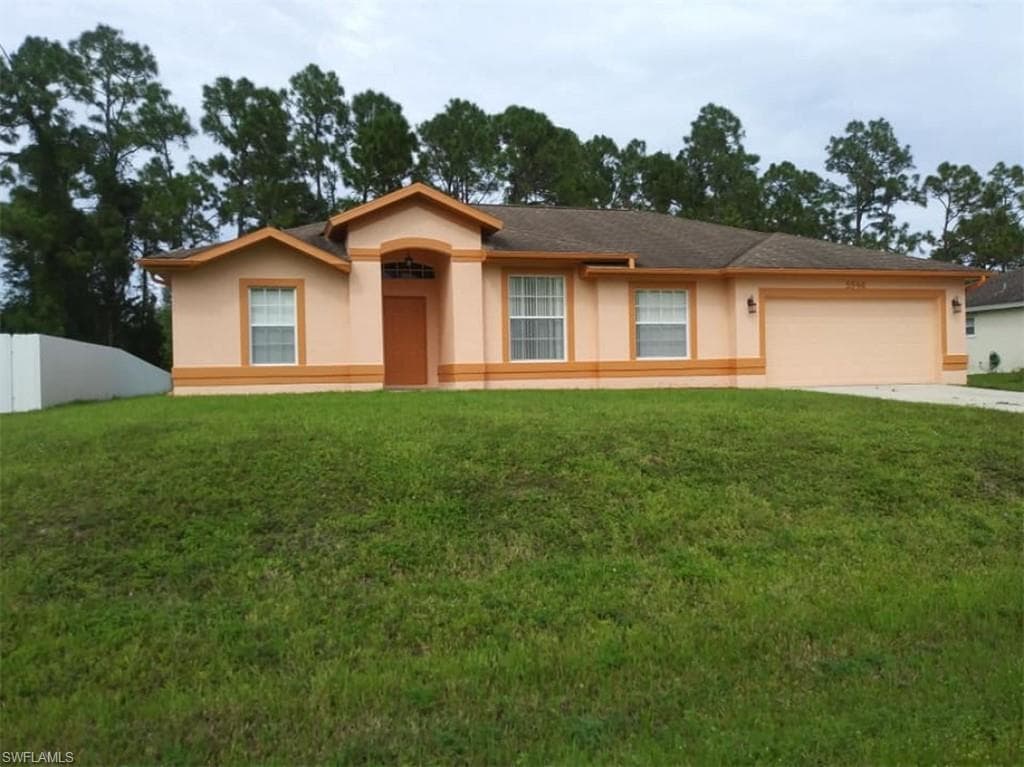 5546 Beck ST LEHIGH ACRES, FL 33971