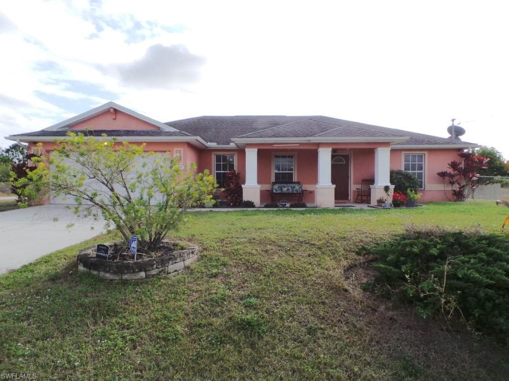 4306 E 17th ST LEHIGH ACRES, FL 33972