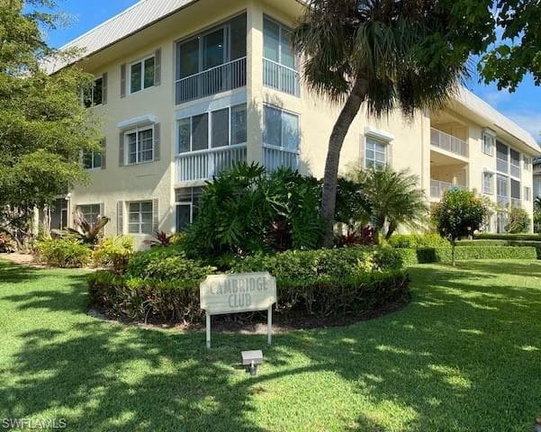 333 4th AVE S 202 NAPLES, FL 34102