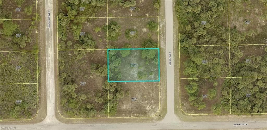 518 Herrin AVE LEHIGH ACRES, FL 33974